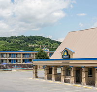 Days Inn by Wyndham Staunton - Accommodation Dallas