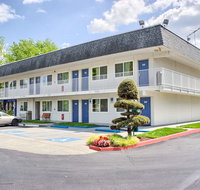 Motel 6 Seattle East - Issaquah - Accommodation Dallas