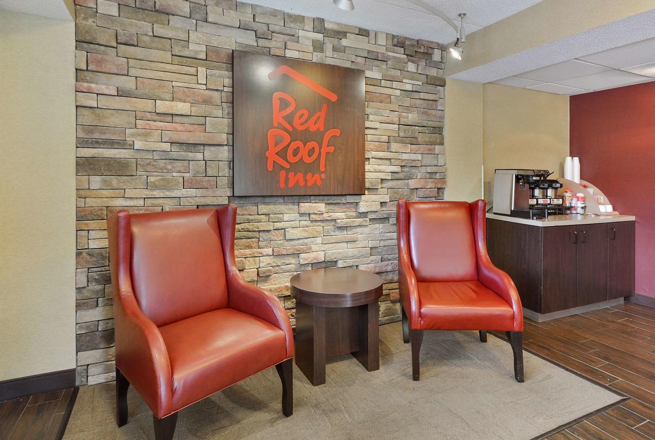 Red Roof Inn Huntington - thumb 3