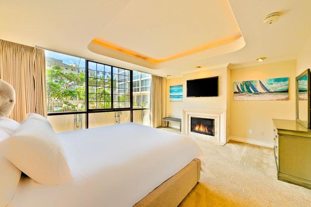 103 - La Jolla Village Oceanfront II - thumb 2