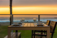 5115 05 - Ocean Beachfront Villa 5 Accommodation Dallas