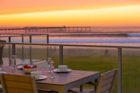 5115 06 - Ocean Beachfront Villa 6 Accommodation Dallas
