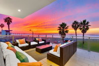 5115 10 - Ocean Beachfront Villa 10 Accommodation Dallas