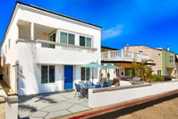 736 - Mission Beach Delight I Accommodation Dallas