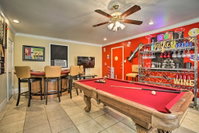 'Major Manor' New Orleans Home with Pool and Game Room Accommodation Dallas