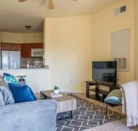 1 and 2 BR Apts in Downtown by Frontdesk - Accommodation Dallas