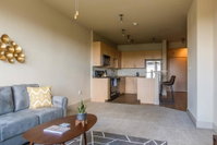 1 BR Apt in Downtown by Frontdesk Accommodation Dallas