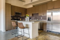 1 BR Apt with Gameroom by Frontdesk Accommodation Dallas