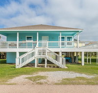 14107 Duncan Way Home - Accommodation Dallas