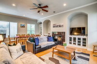 2 Huge Townhouses in Oak Lawn PERFECT for groups Accommodation Dallas