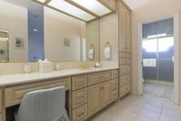 210 W. Hibiscus Accommodation Dallas