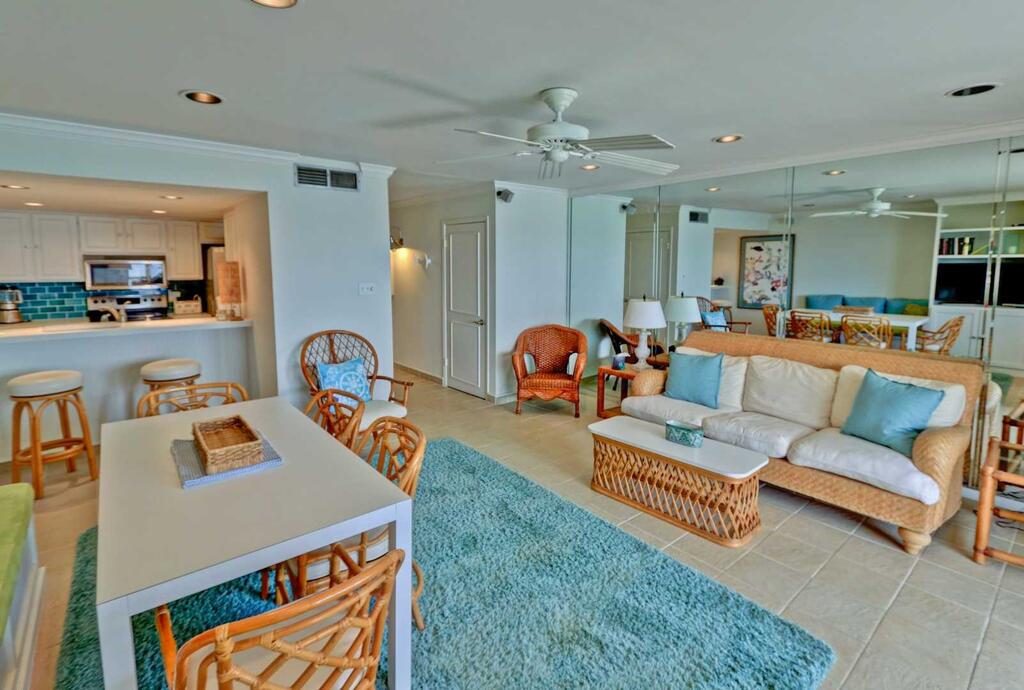 223 LAS BRISAS BAYFRONT CONDOS Condo - thumb 3