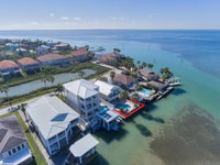 224 W Esperanza - SPI Rentals Accommodation Dallas