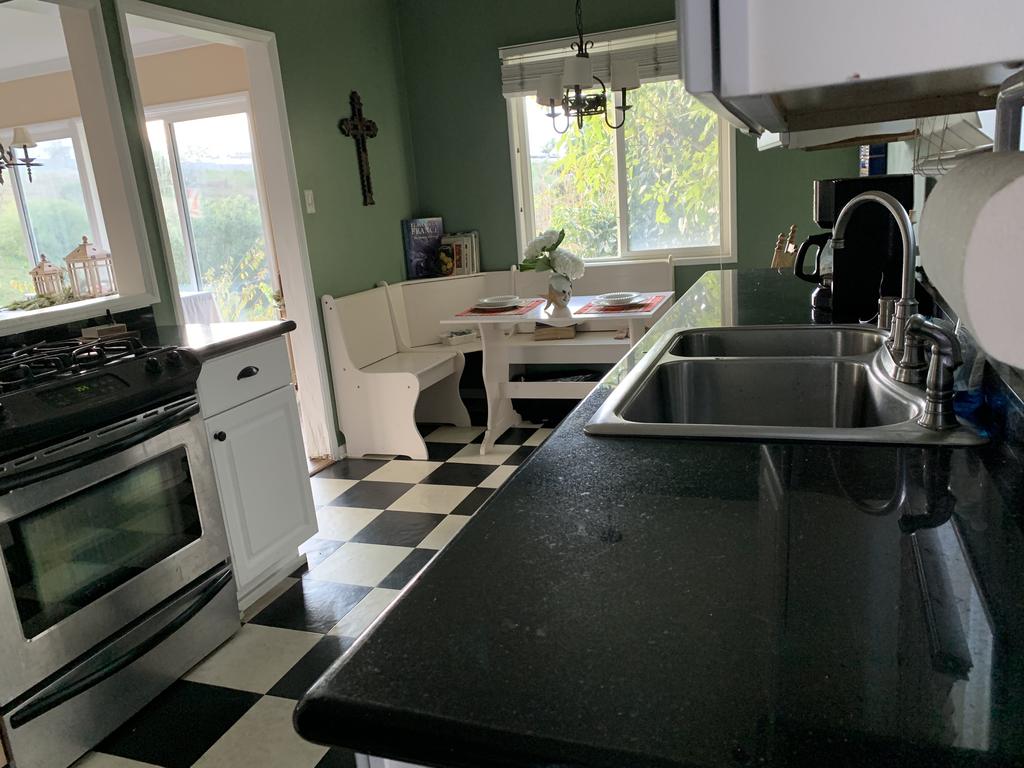 3157 Alma Street - thumb 3