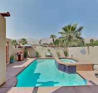 53140 Avenida Vallejo Home - Accommodation Dallas