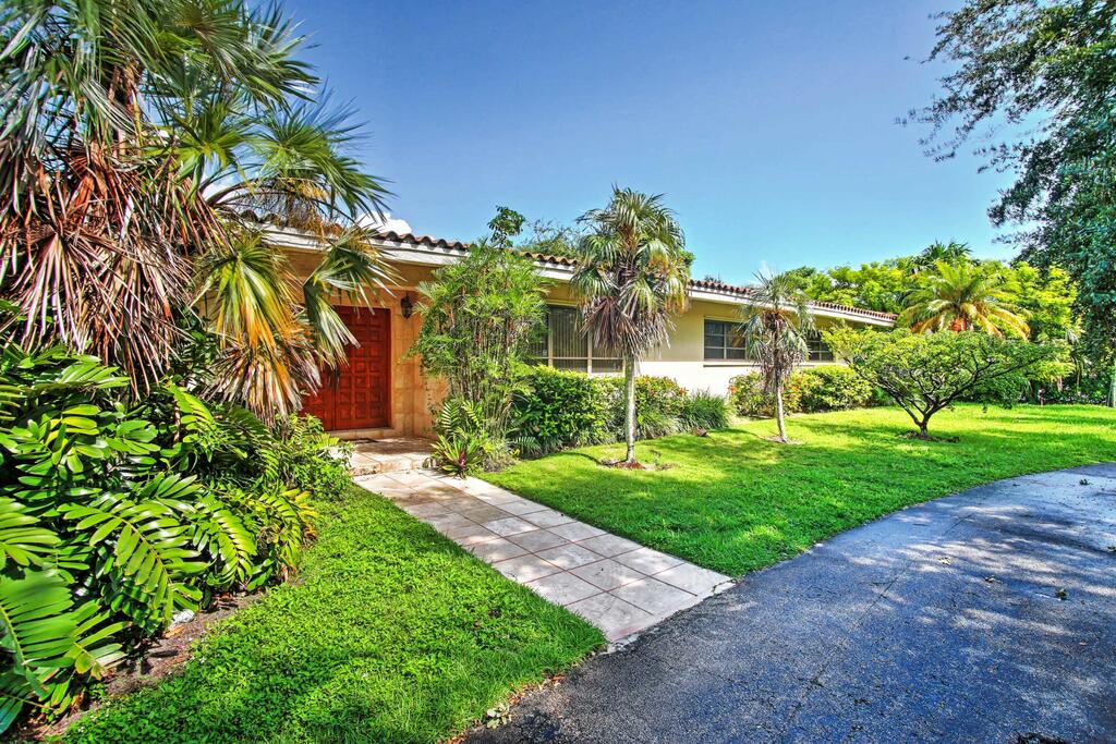 7545 Southwest 124th Street - thumb 1