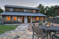 A Barn At The Quarry Accommodation Dallas
