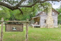 Ab Butler Marshall Creek Suite Home Accommodation Dallas