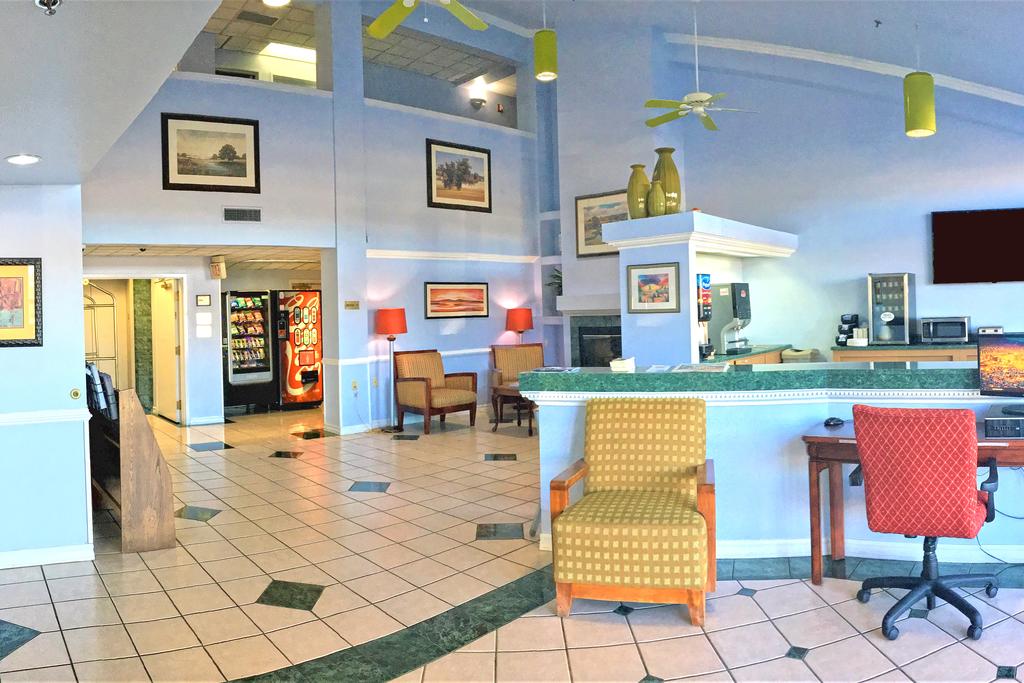 Americas Hotel - El Paso Airport / Medical Center - thumb 1