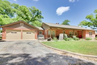 Angels Rest Accommodation Dallas