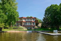 Apartment with Dock and Patio Access on Long Lake Accommodation Dallas