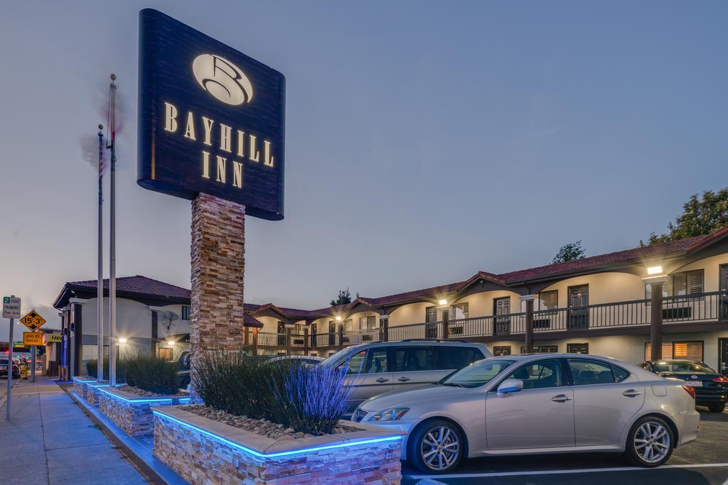 Bayhill Inn - thumb 0