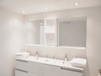 Bayshore Two-Bedroom Apartment 4240 Accommodation Dallas