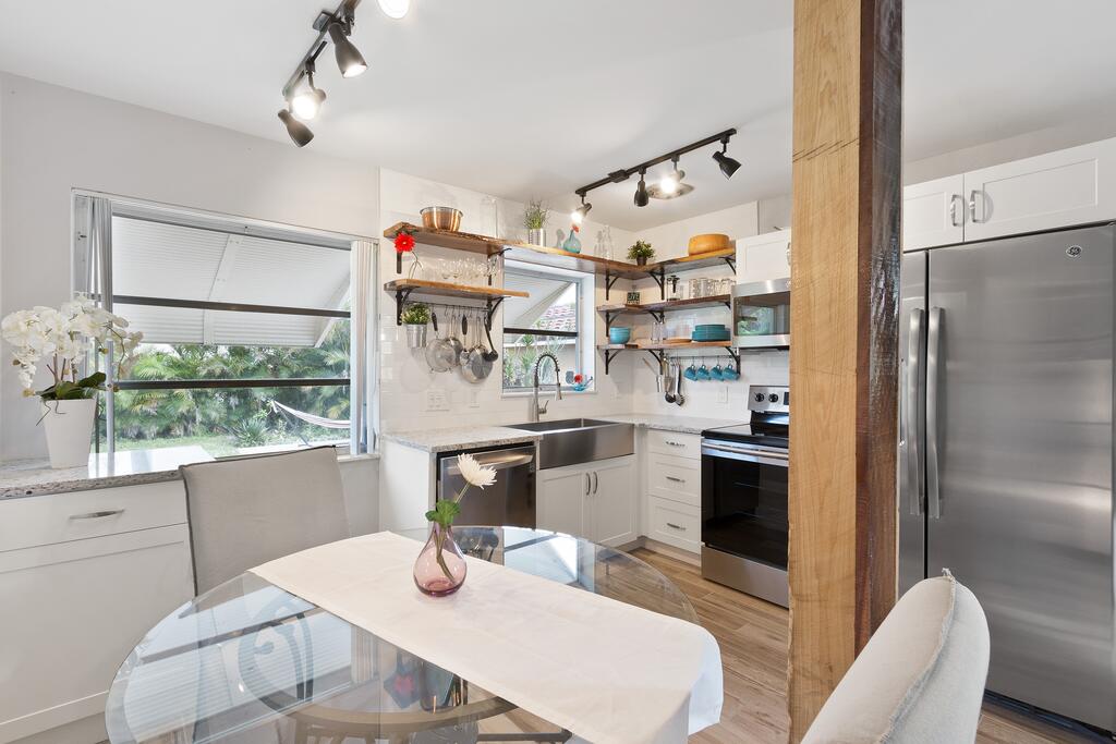 Beach Vacation Rental - thumb 1