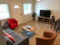 Beautiful Home at Botanical Gardens 2 Accommodation Dallas