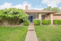 Beautiful House in an exclusive area with Pool Hot-tub  BBQ area Accommodation Dallas