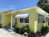 Big Backyard Close to Beach and 95 Lots of Parking Great Value Accommodation Dallas
