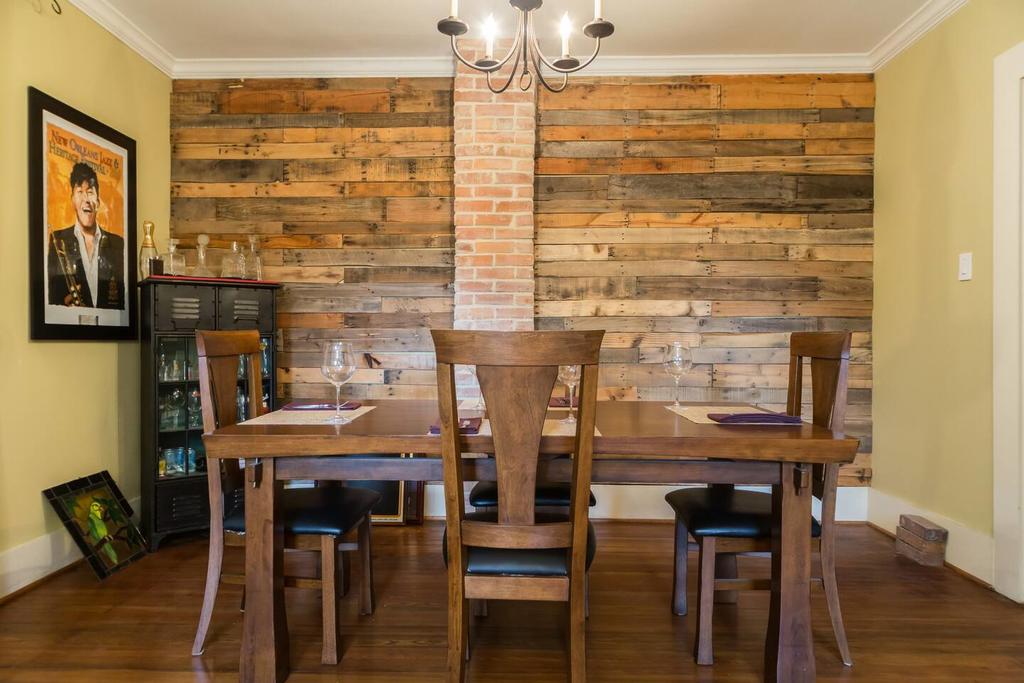 Bishop Arts - Dallas Farmhouse - thumb 1