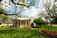 Blessing Haus Home Accommodation Dallas
