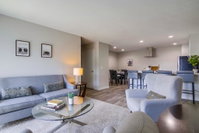 Brand New 3-Bedroom Flat in Temecula Heights Accommodation Dallas