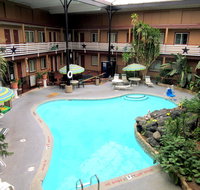 Budget Host Inn - Accommodation Dallas