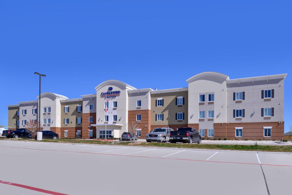 Candlewood Suites Kenedy - thumb 0