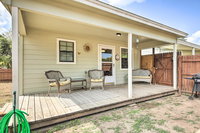 Canyon Lake Cottage with BBQ 1 Mi to Guadalupe River Accommodation Dallas