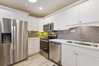 Capstan 133 Accommodation Dallas