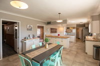 Central Tucson Mid Century Stunner with POOL Accommodation Dallas