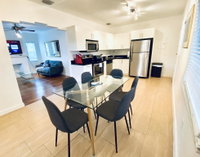 Charming 3 Bed 2 Bath Gated Home in The Design District Accommodation Dallas