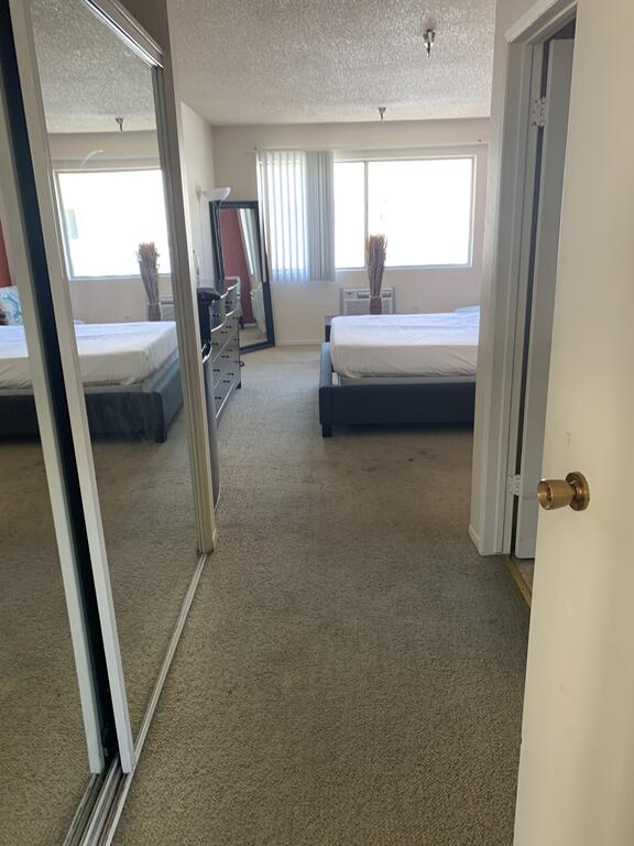 Charming Hotel Style Unit-C13 - thumb 2