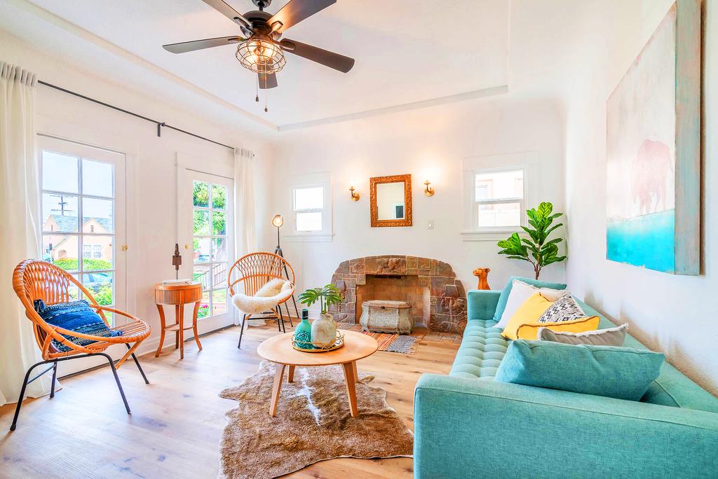 Charming Spanish Mid-Century Gem Near LAX/Beaches - thumb 0