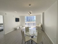 Chic and Modern Brickell / Miami  FREE Parking Accommodation Dallas