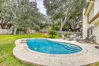 Chic Poolside Paradise Accommodation Dallas