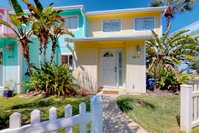 Coconut Palms 4017 Accommodation Dallas