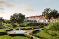 Commodore Perry Estate Auberge Resorts Collection Accommodation Dallas