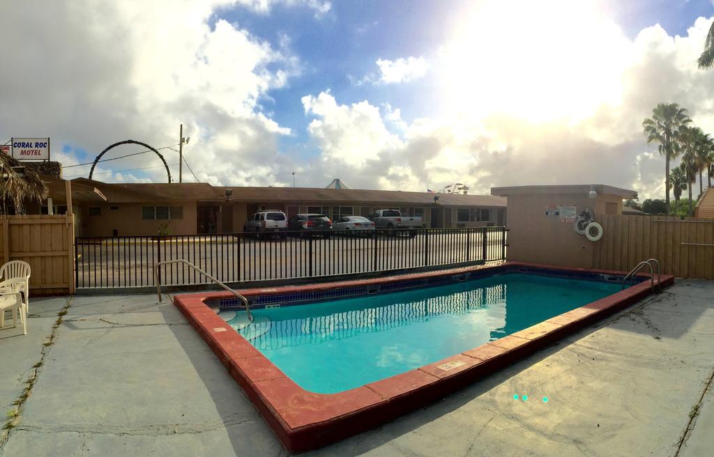 Coral Roc Motel - thumb 0
