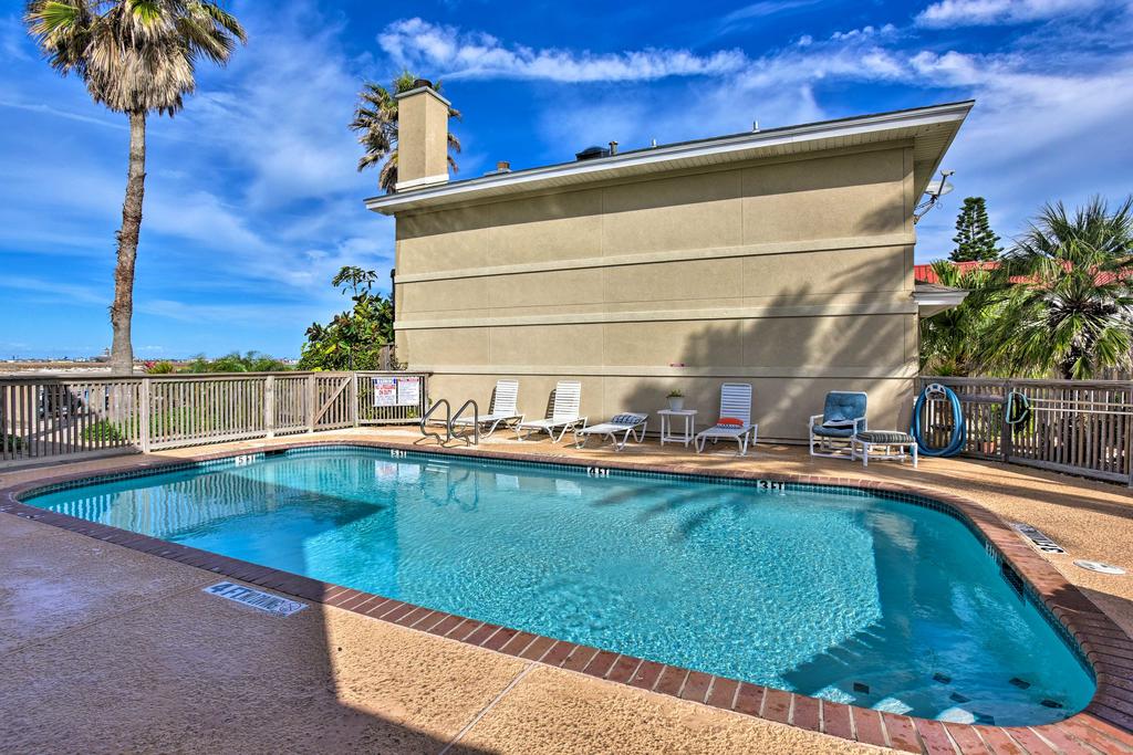 Corpus Christi Escape With Pool On Packery Channel! - thumb 2