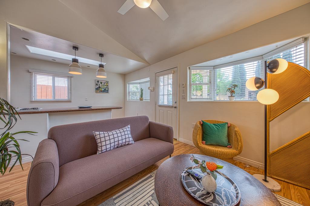 Cottage By Mission Bay - thumb 2