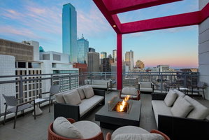 Courtyard By Marriott Dallas Downtown/Reunion District